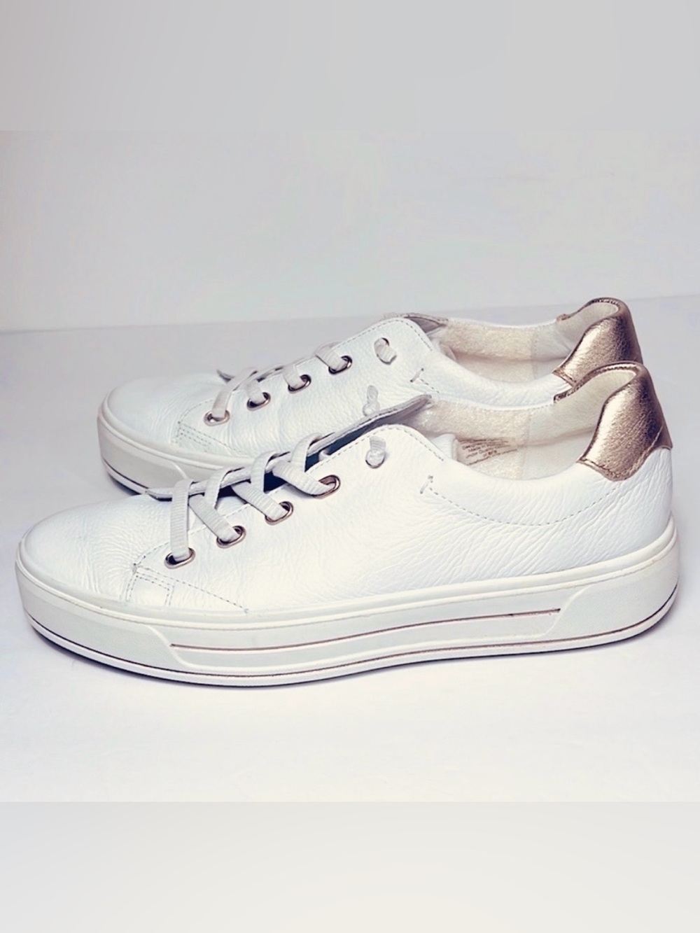 Ara Women's Crystal Sneaker White Calf - White Leather with Gold Accents